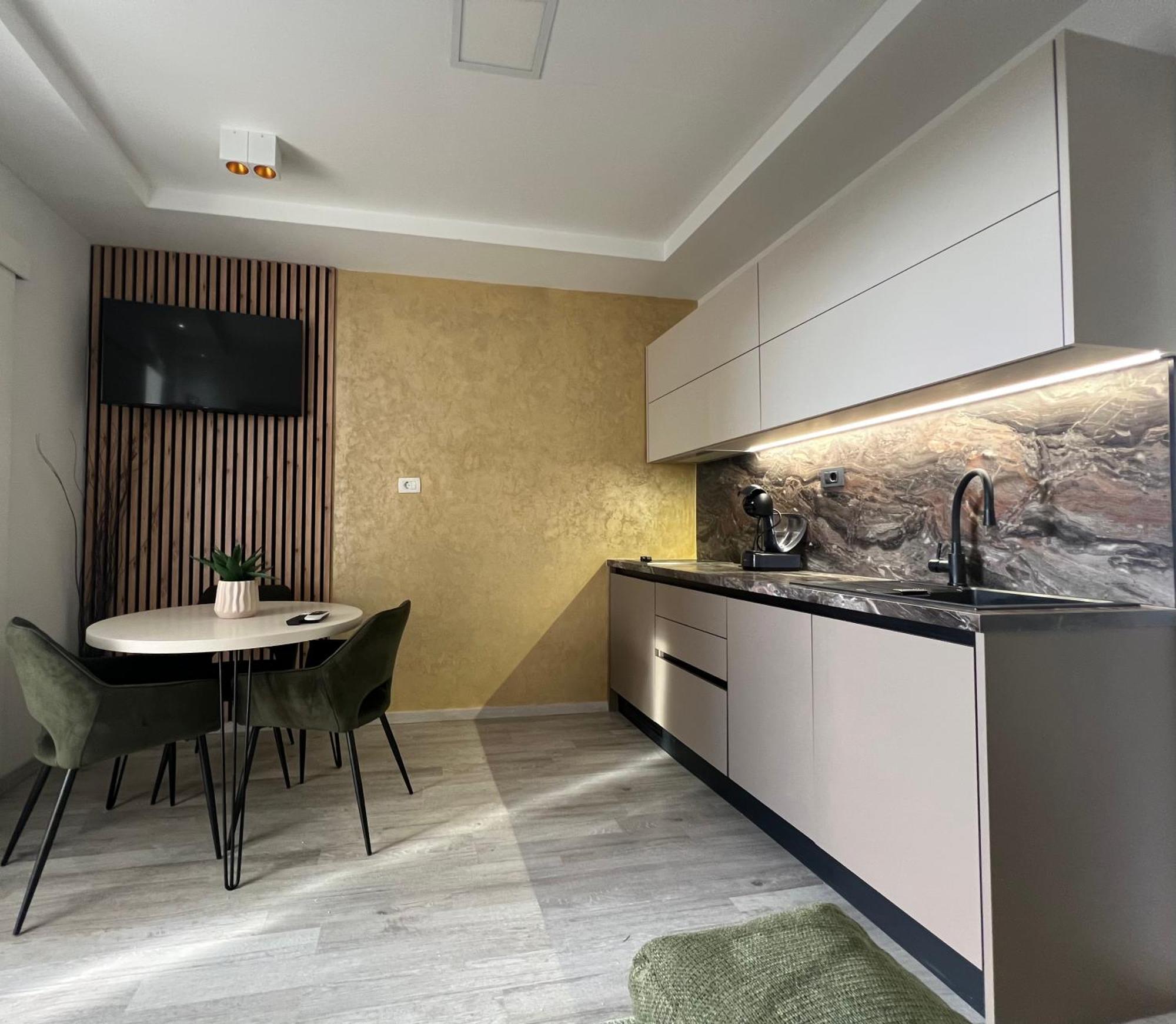Apartmani Cvitanovic Башка-Вода Экстерьер фото